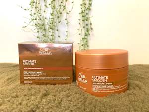 Frontpage: Wella Ultimate Smooth Mask