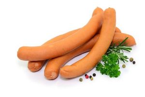 BEEF FRANKFURTERS 400/450 gm - AH Meat
