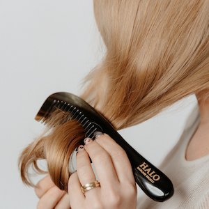 Partner in  Style - Horn Pin Long Handled wide tooth Comb.