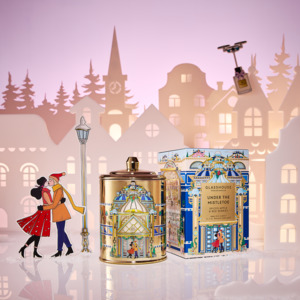 UNDER THE MISTLETOE -  380g Triple Scented Soy Candle