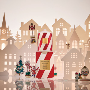 The Holiday Express: NAUGHTY & NICE - 380g Triple Scented Soy Candle