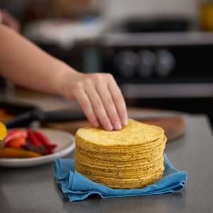 Hands Down: Fresh Corn Tortillas (40 pack)