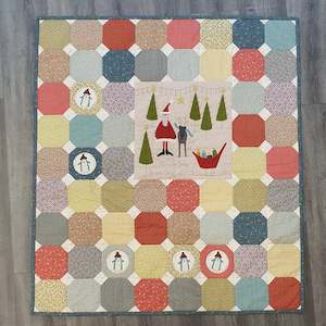 Quilting Kits: Hatched and Patched - Merry Christmas Wall Hanging