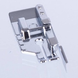 F057 - Brother Quarter inch foot with guide