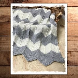 The Kiwi Stitch and Knit Co. - Chevron Blanket