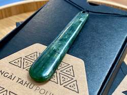 Jewellery: Ngāi Tahu Roimata Pendant medium