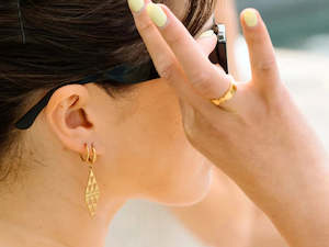 Products: Pamu Niho Earrings