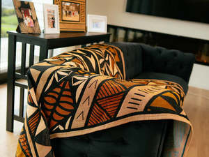 Books: Lalaga Woven Throw