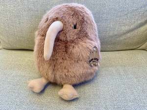 Gifts For Peeps: Plush Soft Kiwi