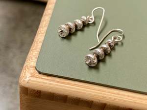 Earrings: Silver Pirepire Earrings