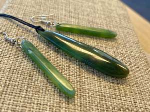 Earrings: Pounamu Roimata Set - Pendant & Earrings - Teardrop
