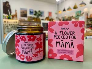 Flower for Mama Candle