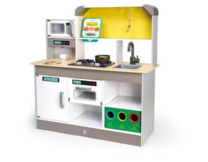 Hape Deluxe Kitchen