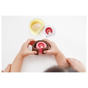 Kitchen Food Preschool Plus: Hape Dessert Strawberry