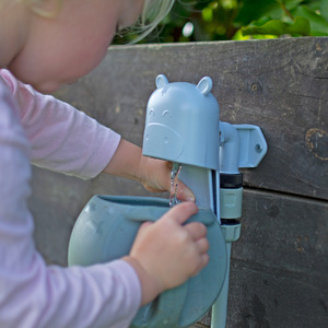 Products: Wall Bracket Mount