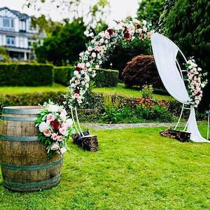 Wedding Arch hire