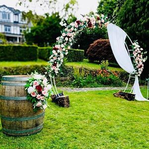 Products: Wine Barrel hire ( floral décor can be added)