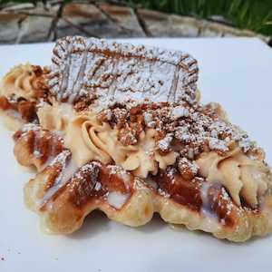 Takeaway Foods: Lotus Croffle