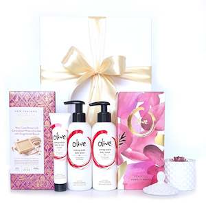 Hers: Luxury Pomegranate Pamper Box