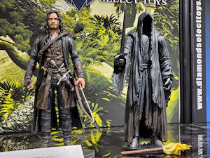 Collectible Toys: THE LORD OF THE RINGS  DIAMOND SELECT ACTION-FIGURE