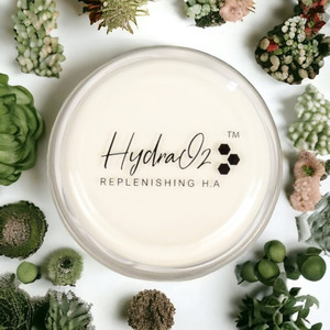 Products: Hydra Oz 4.4% Hyaluronic Acid Day Cream 50ml Mystic Beauty