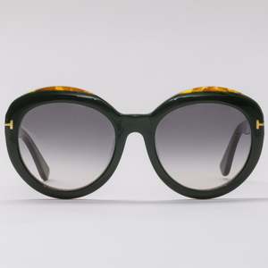 All Sunglasses: VANILLA MOSS