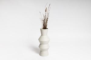 Vases And Planters: Divocs Vase