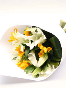 Get Well Soon: Lovely Bouquet