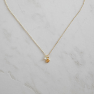 Jewellery And Accessories: She Shells Necklace with Pearl - Sophie Store