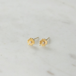 Love Lily Studs - Sophie Store