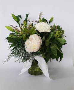 Festive Arrangment - White