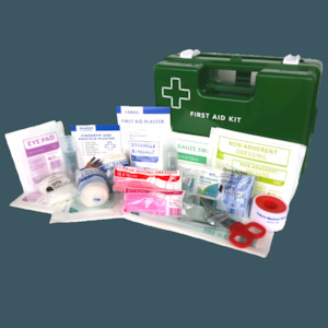 16 25 People: 16-25 Person Wall Mountable "Snatch n Grab" First Aid Box