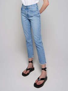 Nobody: Hutton Jean - Captivate