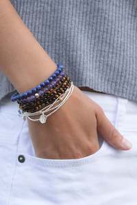 Vania: Amuleto Amethyst - 6mm Bracelet - Silver