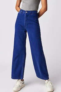 Size 27: Rollas Sailor Pant Lyocell  Marine