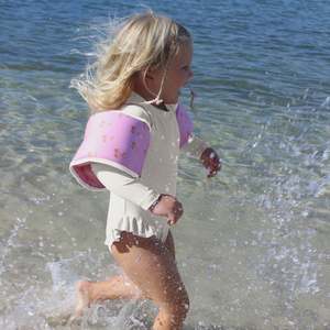 Beach Essentials: Sunnylife Kids Floaties Cotton Candy Cherry