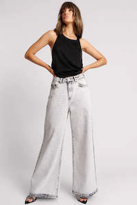 Womens Demin Jeans: One Teaspoon Bianco High Waist Love Machines Super Wide Leg Jeans Bianco