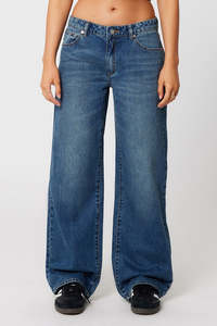 Womens Demin Jeans: Abrand 99 Baggy Petra Mid Vintage Indigo