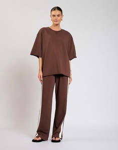 Luna Lane The Mason Club Tee/Chocolate