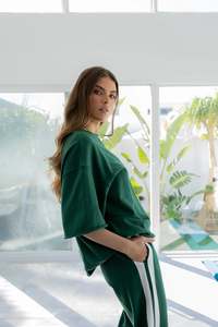 Luna Lane The Mason Club Tee/Forest Green