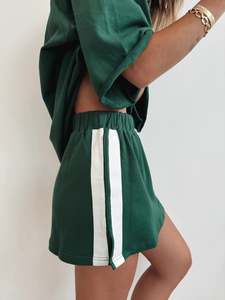 Size S M: Luna Lane The Maya Skirt/Forest Green