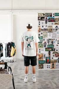 Size Xxxl: Crate X Willie the Waiter Remix White