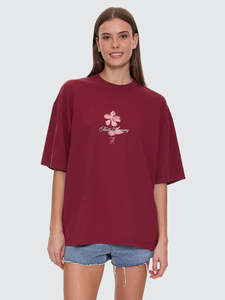 Womens Tops 1: Thrills Full Bloom Oversized Tee Pomegrante