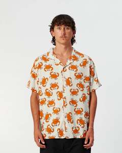 Size Xl: Critical Slide Gerald Resort SS Shirt Ecru