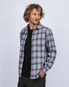 T C: T&C Focus L/S Shirt Indigo