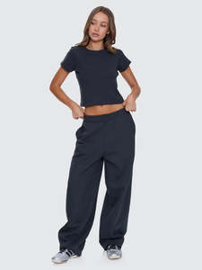 Womens Tops 1: Thrills Playmaker Mini Tee Carbon