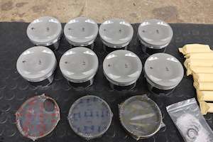 Nissan VK56: Nissan VK56 OEM Replacement Pistons with increased valve pockets