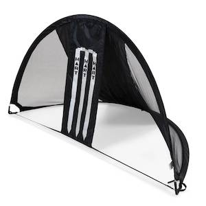 Cricket Accessories: HART Pop Up Net with Stumps