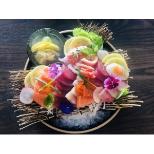 Products: Tuna Sashimi