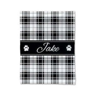 Fleece Blankets: Tartan Pet Blanket - Large